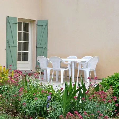 Saint-adjutory, 4 Pieces, 6 Personnes - Fr-1-653-8 Holiday home